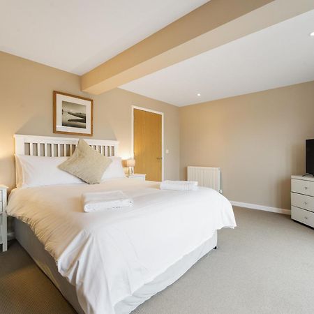 Ferienwohnung Westcliff Penthouse With Sea Views And Balcony Bournemouth Exterior foto