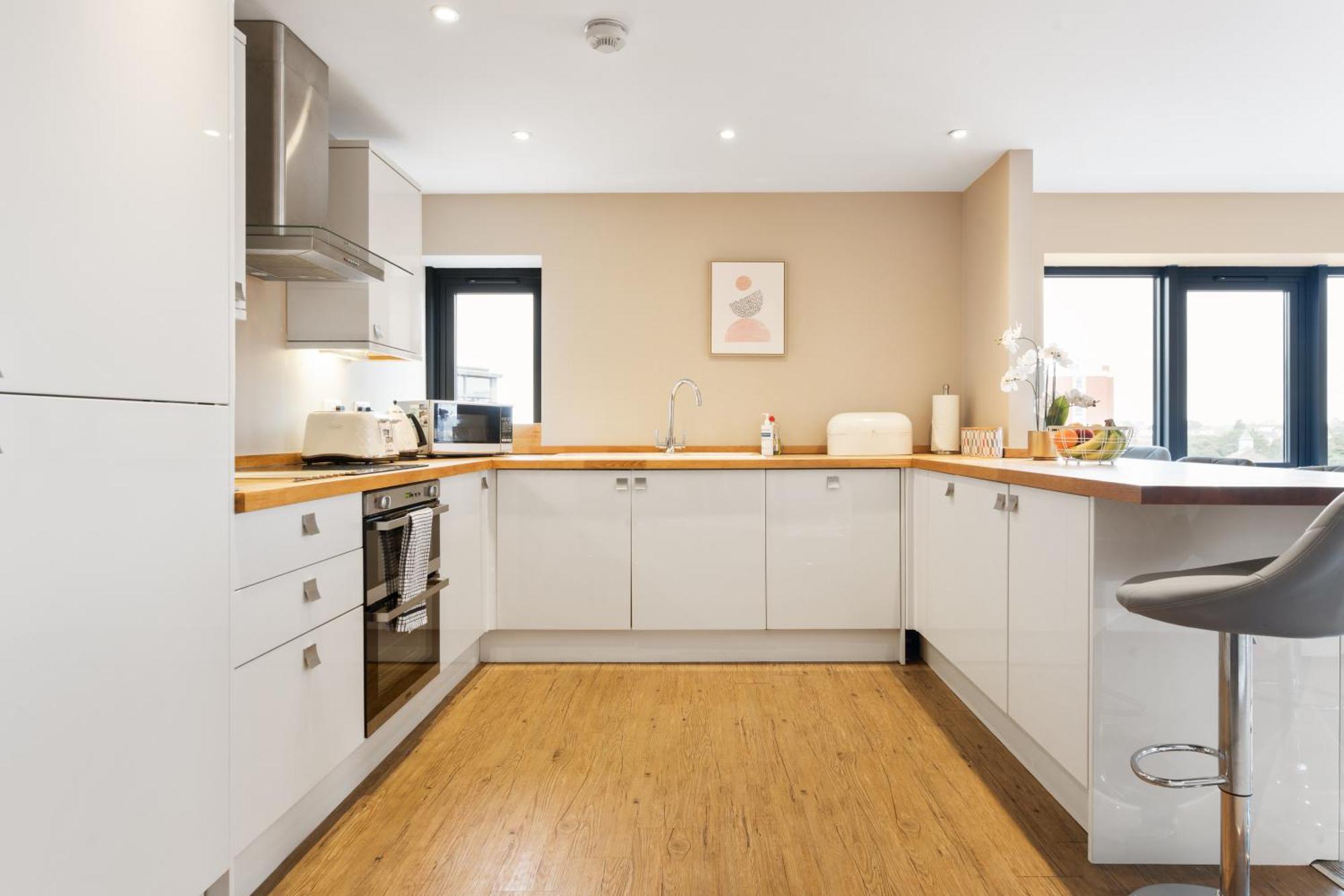 Ferienwohnung Westcliff Penthouse With Sea Views And Balcony Bournemouth Exterior foto