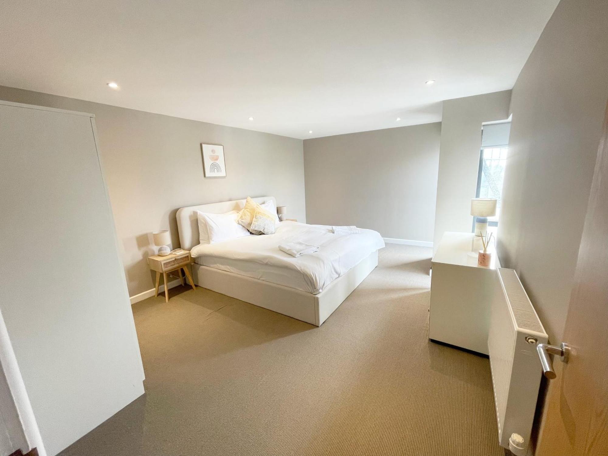 Ferienwohnung Westcliff Penthouse With Sea Views And Balcony Bournemouth Exterior foto